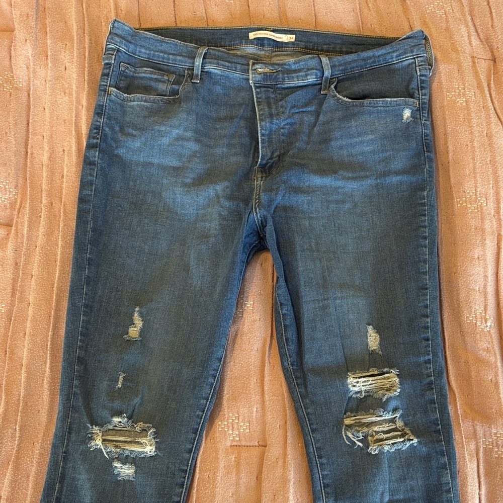 Levi’s high rise super skinny women’s jeans